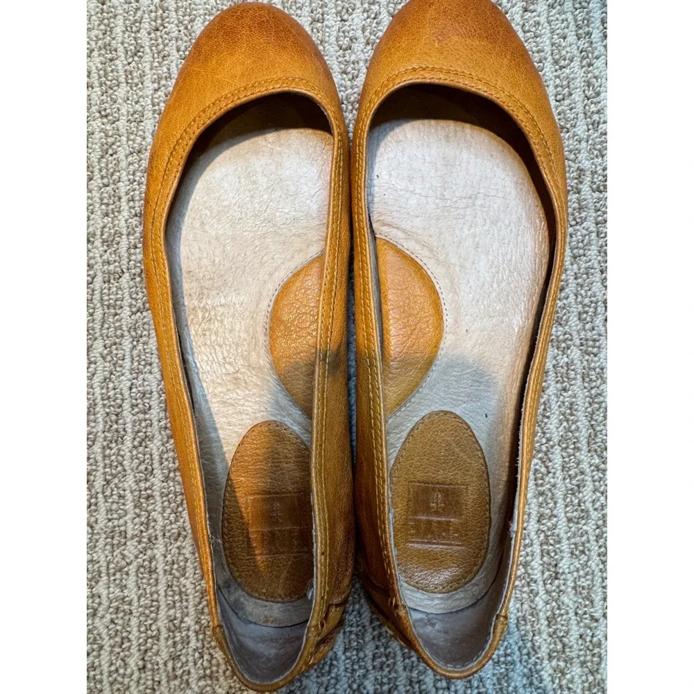 FRYE Women's Tan Leather Driving Moccasin Flats Shoes